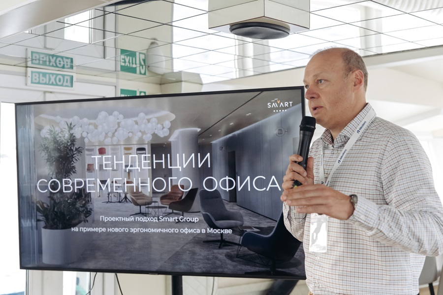 спикер Родион Смирнов