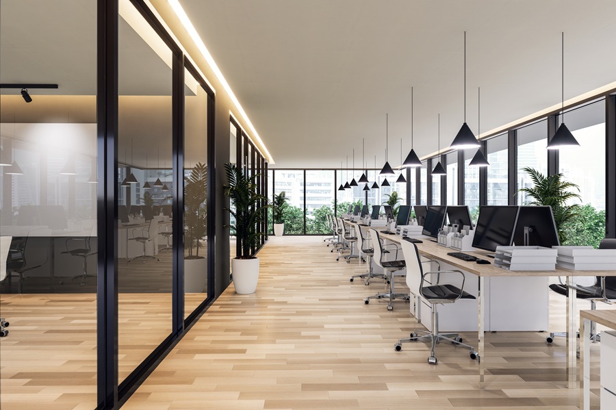 С 2024 г. сделки купли-продажи составили 78% в общем объеме транзакций со штаб-квартирами