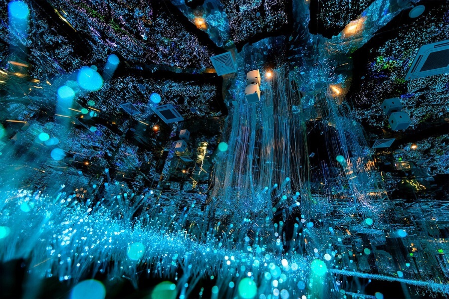 Петербург на пике эмоций: в ноябре открывается  фиджитал арт-пространство Futurione Emotions