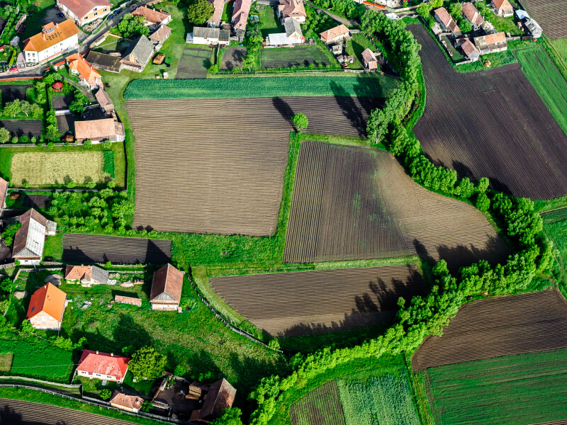 Земельные участки